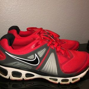 Red Nike Air Max Tailwind 4.